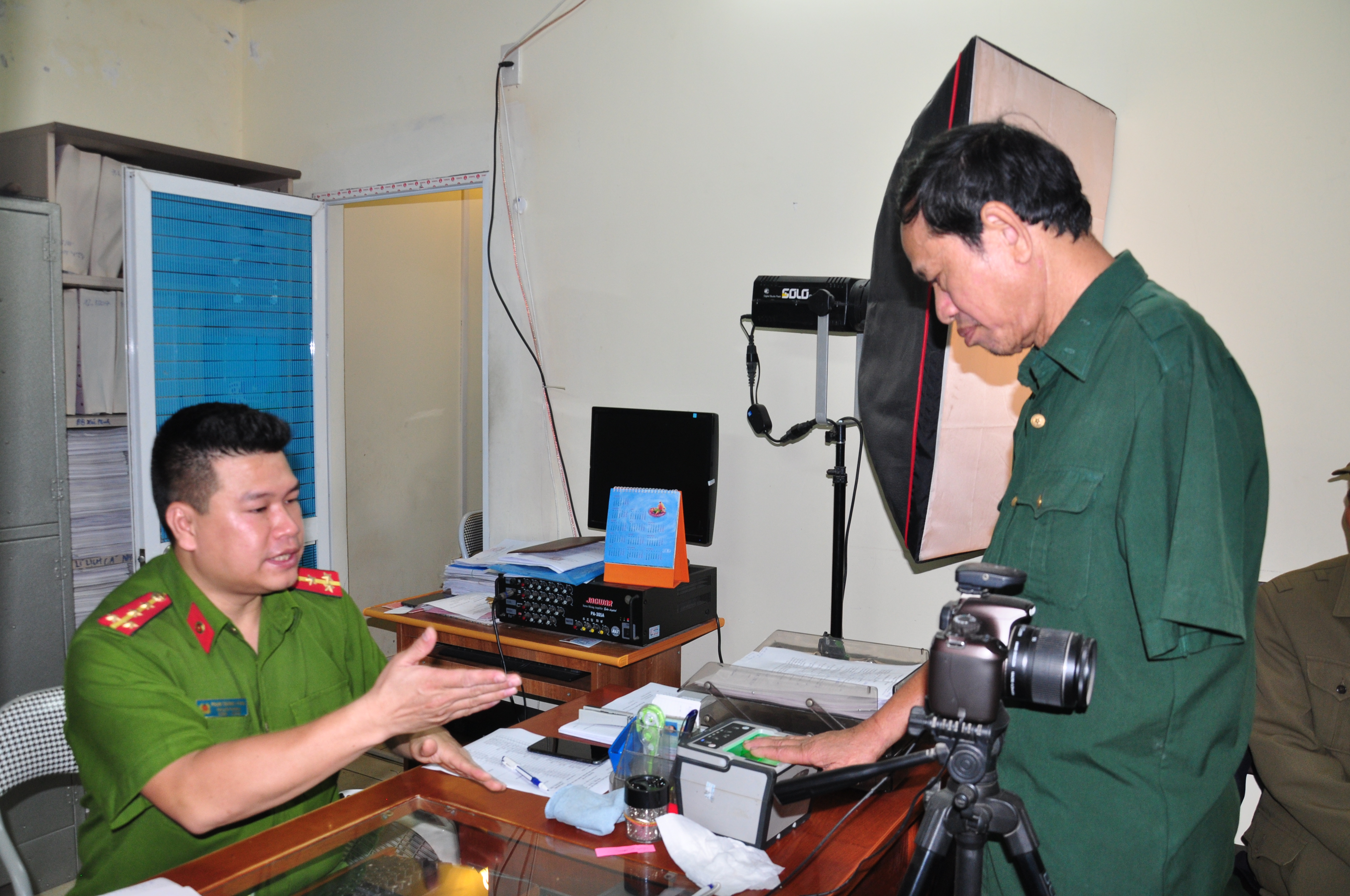 Công an huyện An Dương: Giải quyết công việc phục vụ 46.241 lượt người dân